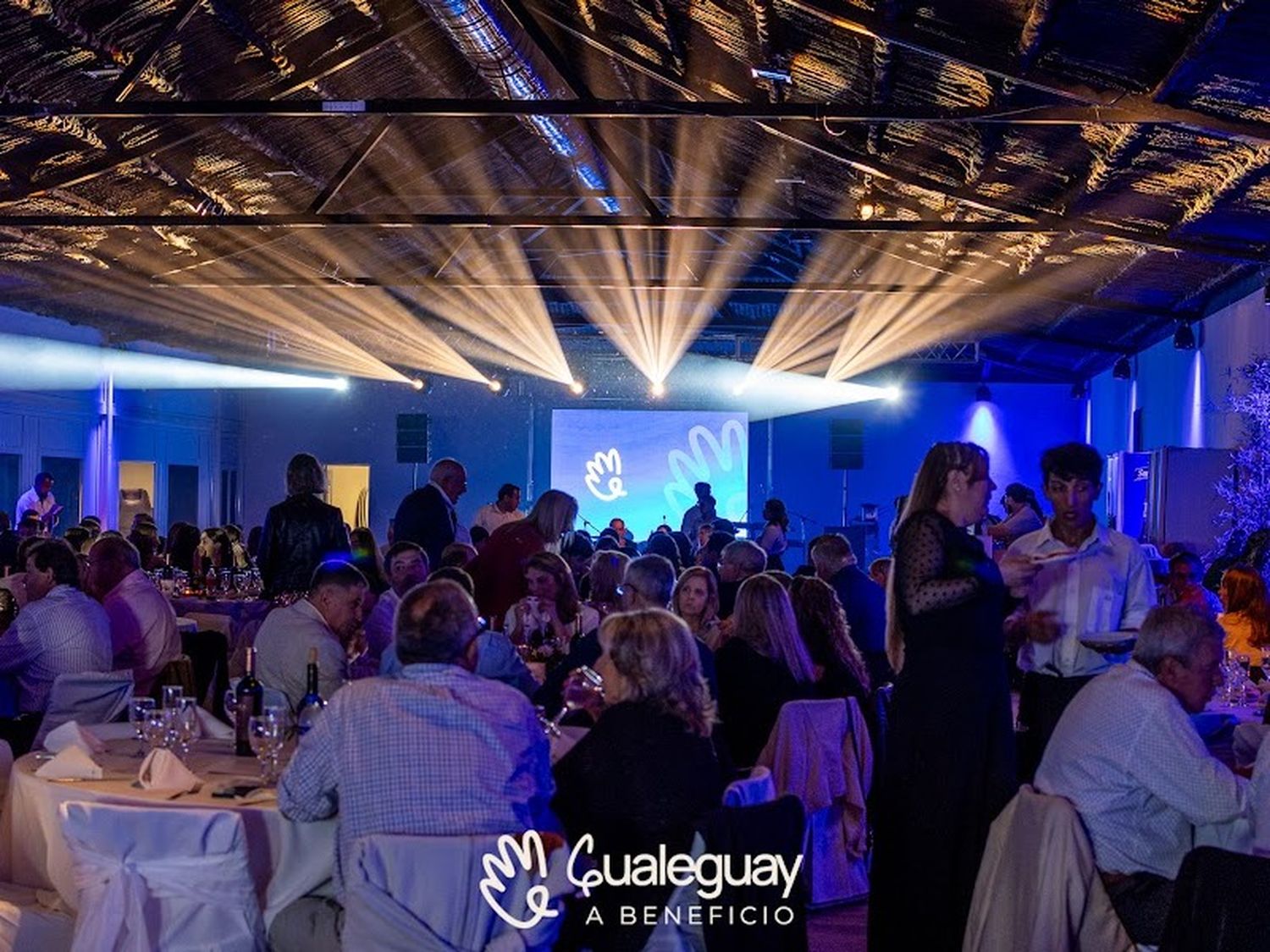 Imágenes de la “Cena Gualeguay a beneficio”