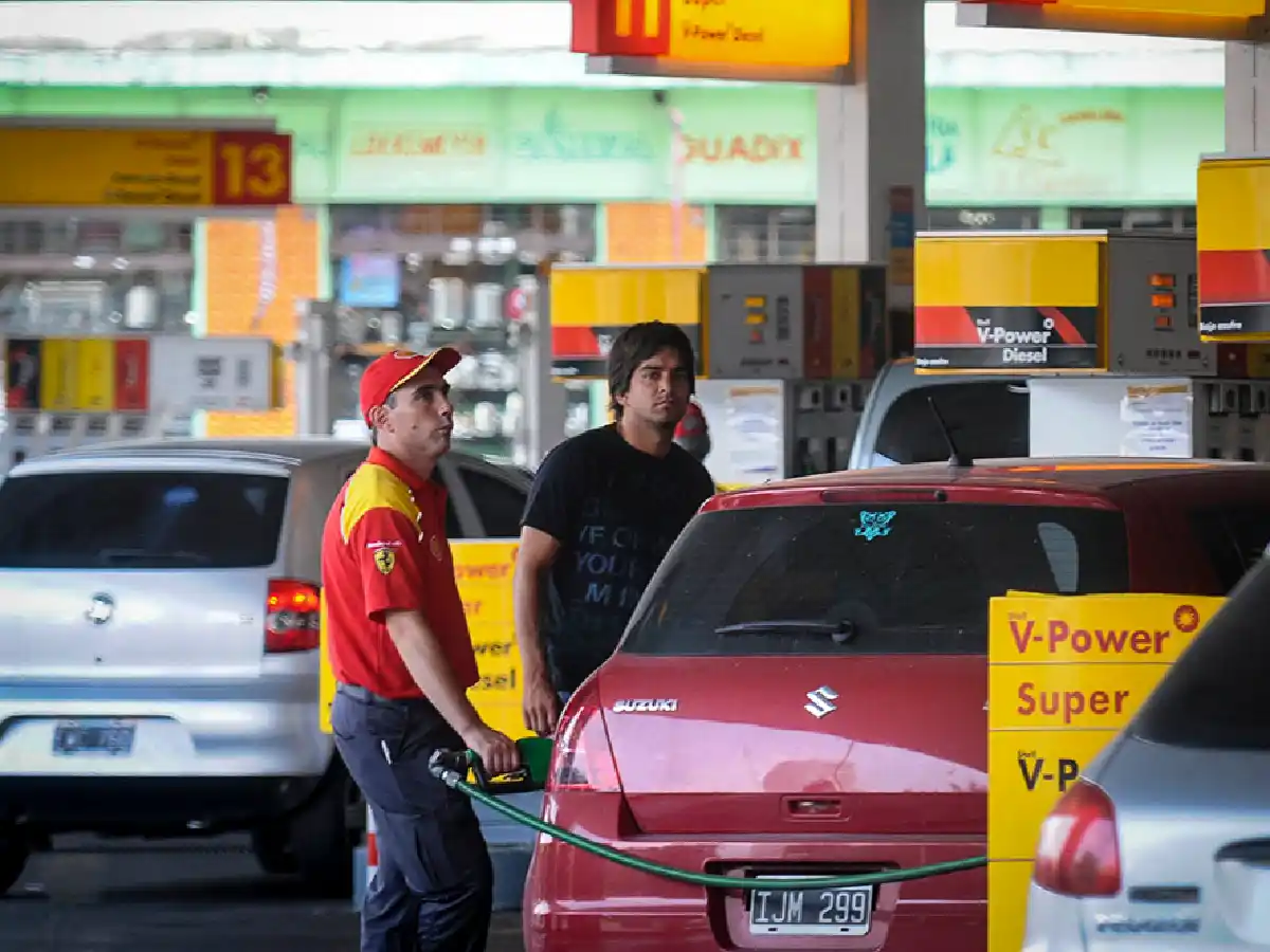 Se viene otra suba en las naftas: desde abril aumentarán hasta 3%