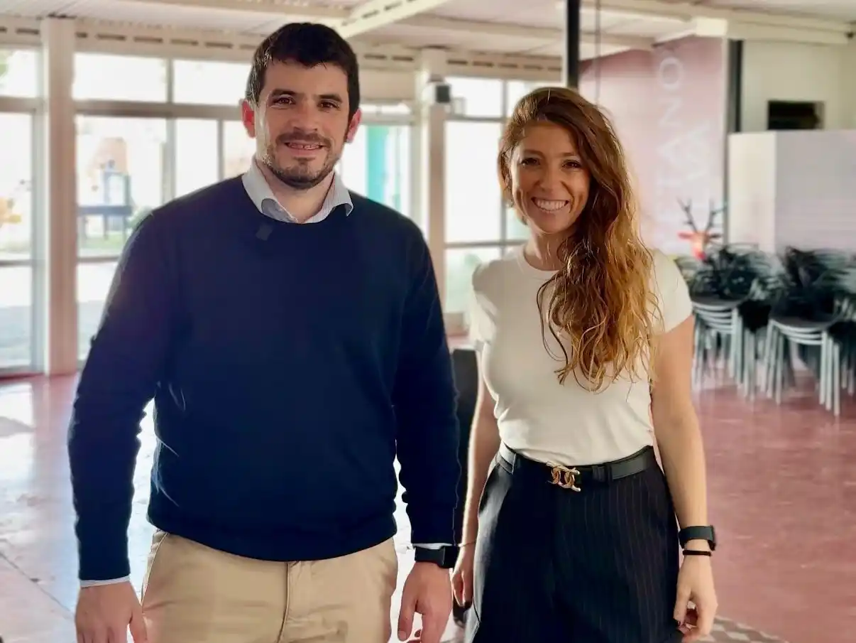 La diputada Galnares presentó el proyecto de ley con respaldo del intendente local. Foto: MVT