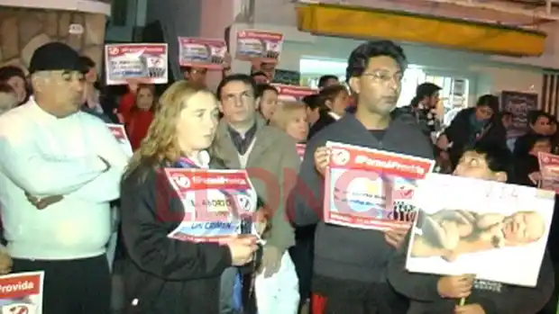 Manifestación de católicos en contra del aborto
