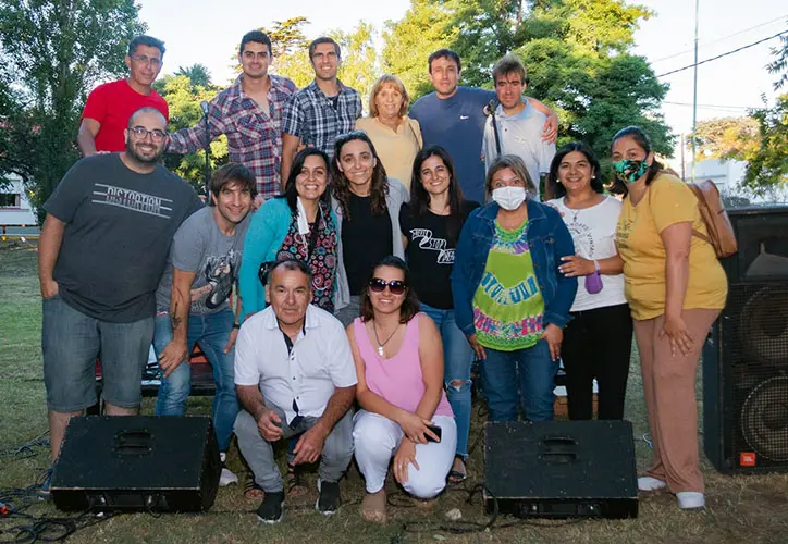 Entrega de reconocimientos en la Casa de Juventud