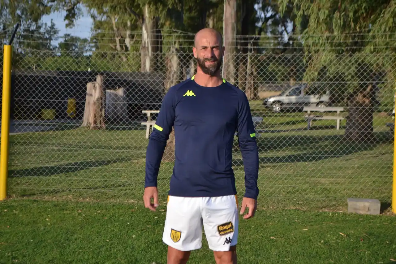 Gastón Pernía: su paso por los Estados Unidos y su presente en Tristán Suárez