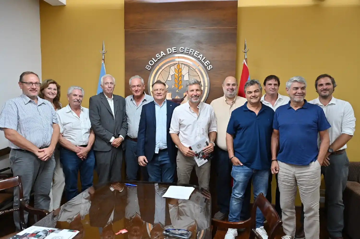 Frigerio visitó la Bolsa de Cereales de Entre Ríos y destacó el compromiso con el sector agropecuario