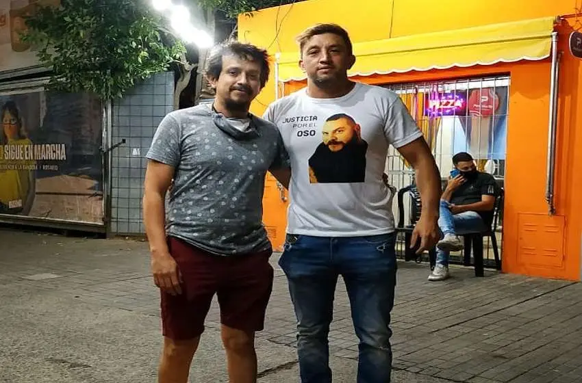 Se inauguró El Parador del Oso, el local gastronómico que iba a abrir el joven asesinado frente al Hospital Español