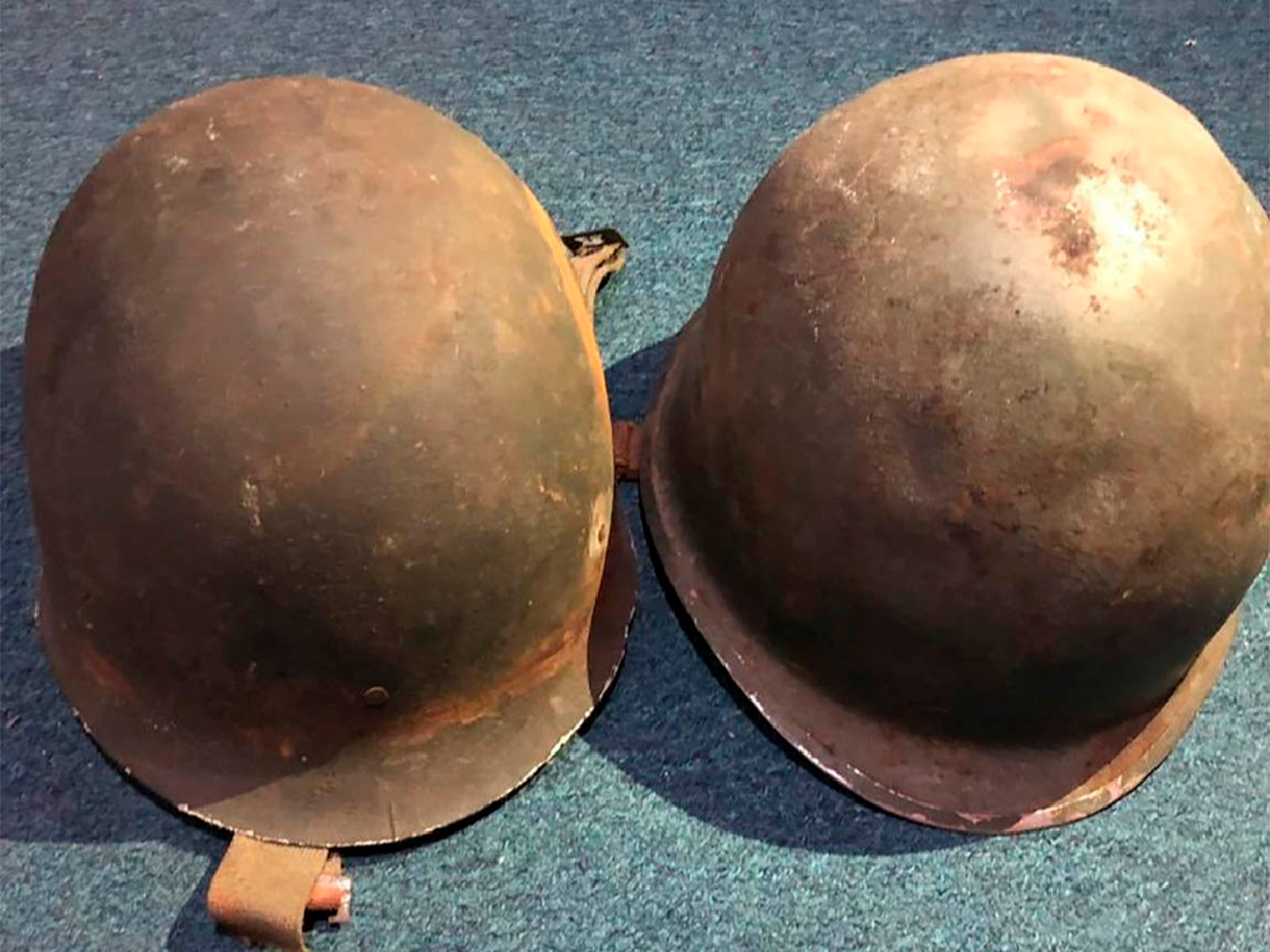 Un joven quiere devolverle su casco a un excombatiente de Malvinas