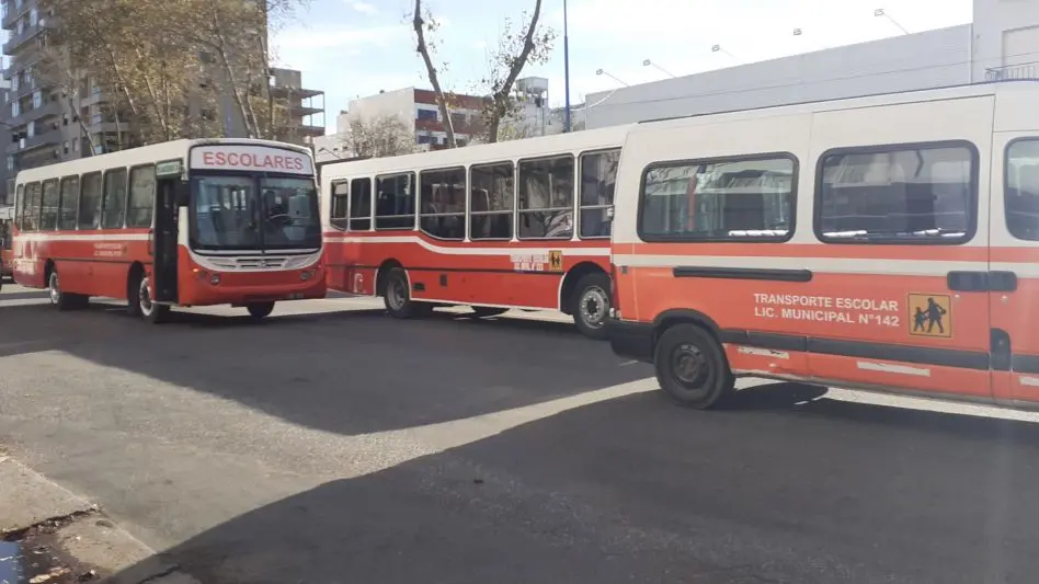 Bonifican el 100% del pago de patentes a Transportistas Escolares
