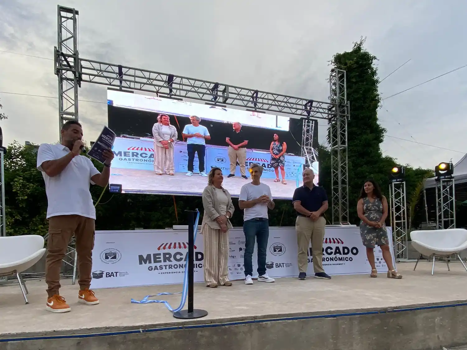 Petrantonio, Funaro, Duringer y Bellver inauguraron el Mercado Gastronómico.