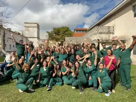 Se graduaron 54 nuevos médicos de la Escuela Superior de Medicina
