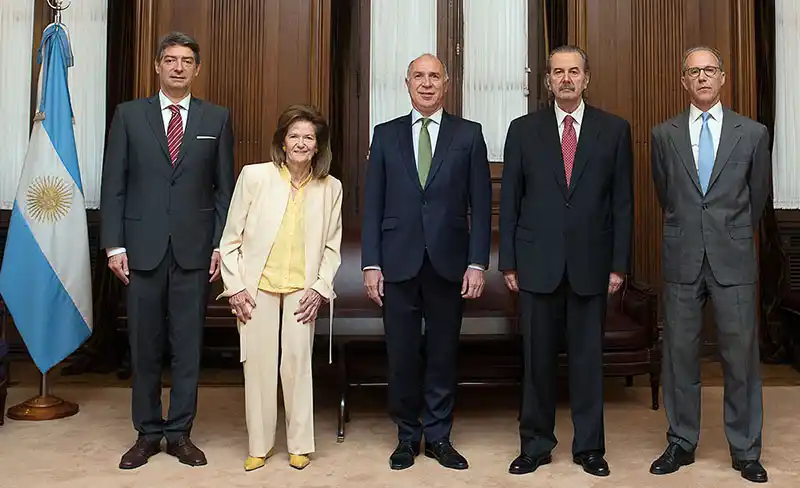 Aprueban cambios en la elección de jueces subrogante