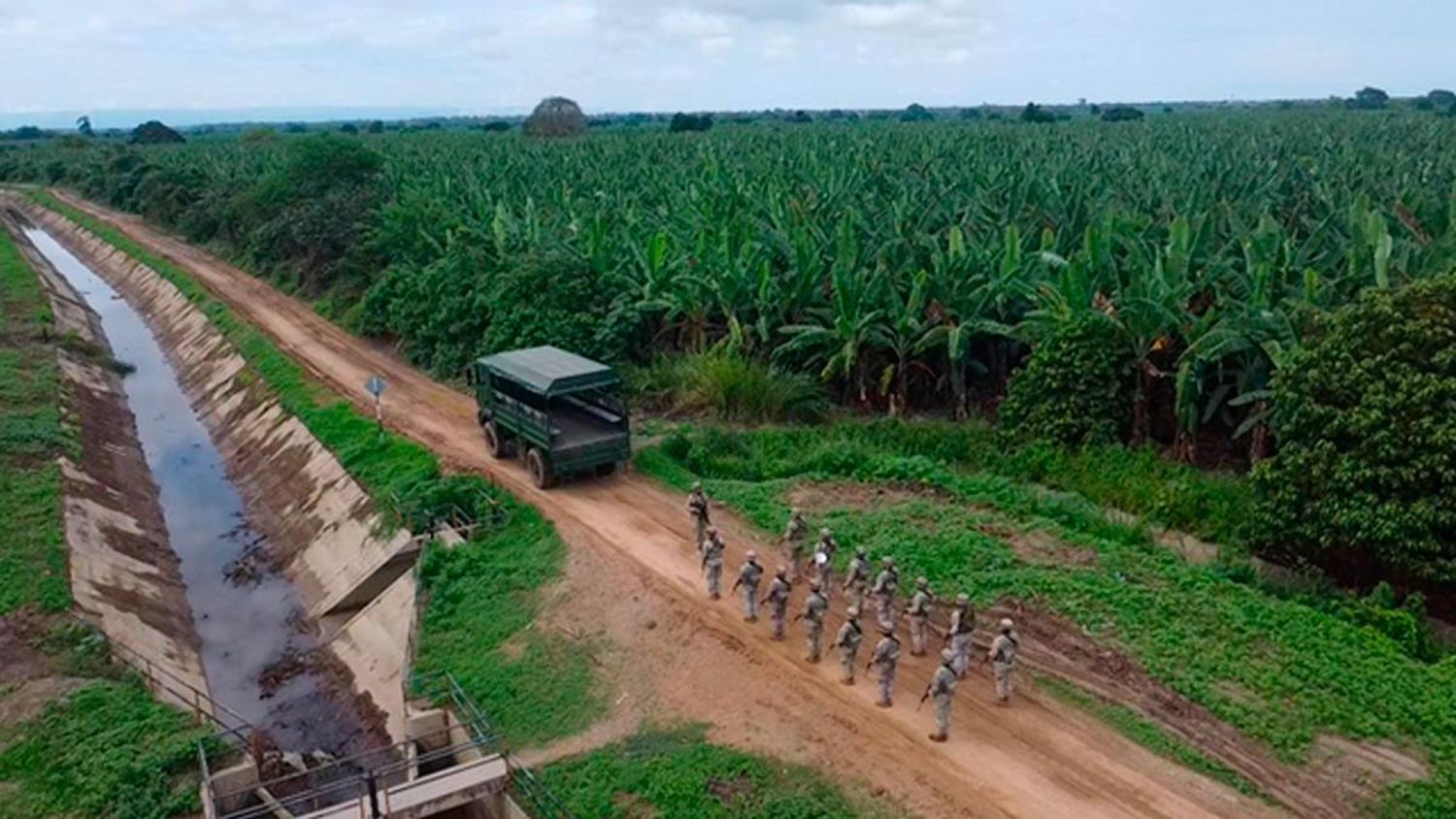 Refuerzan en Perú la vigilancia en las fronteras frente a la crisis de Ecuador