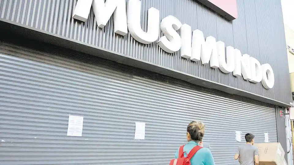 En dos días Musimundo cerró 8 sucursales en la Provincia y advierten por más locales