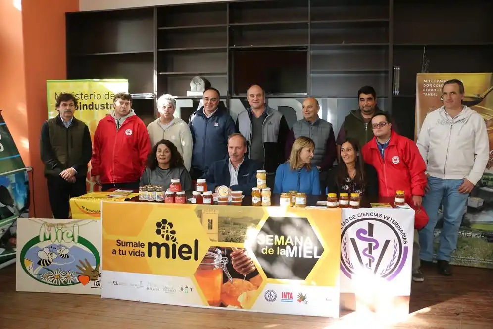 Comenzó la tercera Semana  de la Miel con propuestas  de charlas y degustaciones