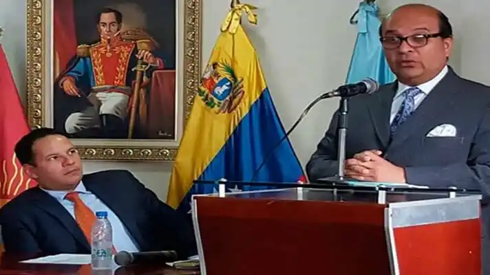 FAMILIARES EXIGEN SU LIBERTAD PLENA: Roland Carreño cumple 10 meses en las mazmorras de la PNB