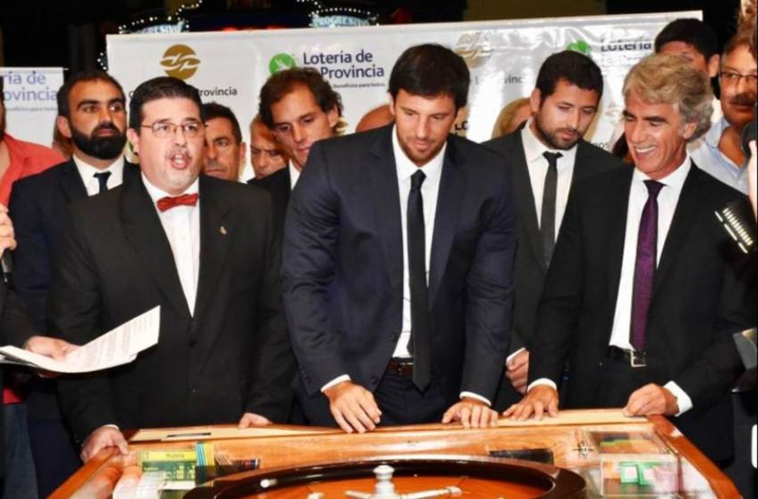 “Colorado el 12” fue la primera bola del Casino Central