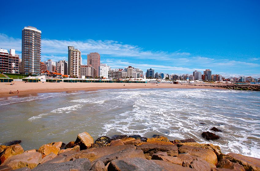 El día de mayor calor en la semana sería el sábado, con 24° y el cielo parcialmente nublado.
