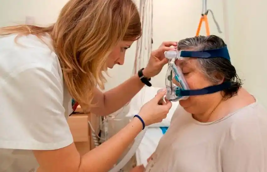 Aseguran que el humo de las islas afecta a los pacientes post covid: «Algunos han tenido nuevamente pérdida de olfato o de gusto»