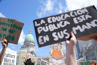Javier Milei vetó la Ley de Financiamiento Universitario y Recomposición Salarial Docente