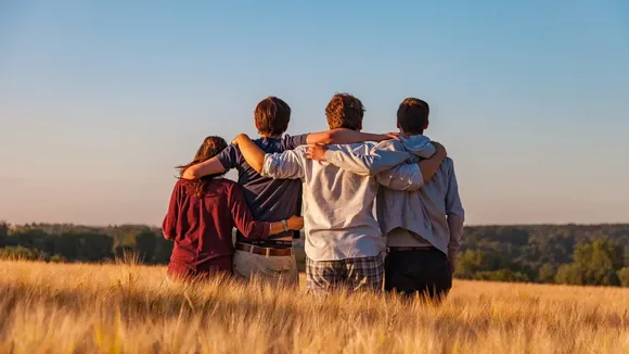 ¿Es posible hacer amigos después de los 30? Historias reales y el valor de la amistad adulta