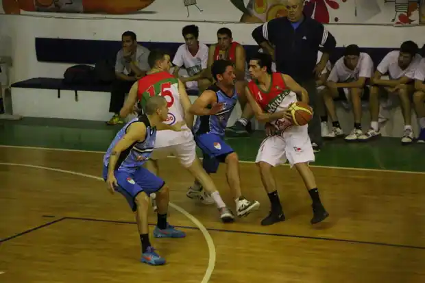 Neptunia derrotó a Luciano y sacó chapa de candidato en la Copa Gualeguaychú