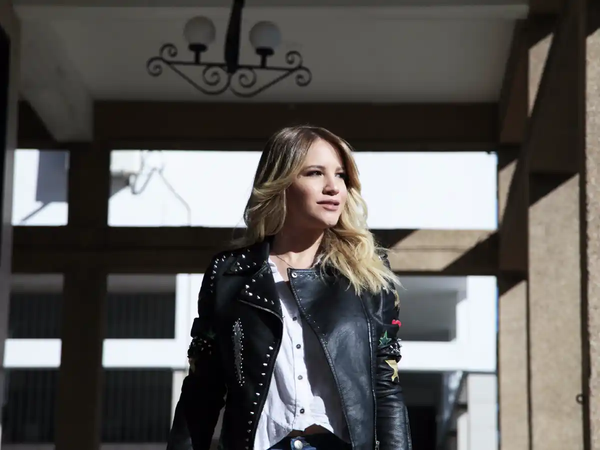 “No me identifico con el término botinera”  