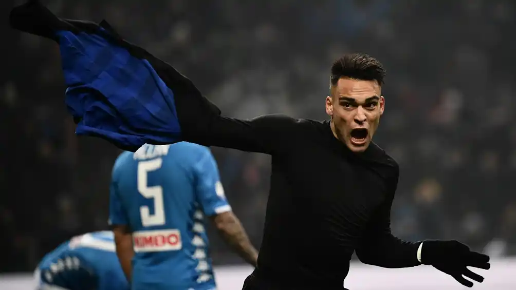 Lautaro Martínez, sobre la hora, le dio la victoria a Inter sobre el Napoli