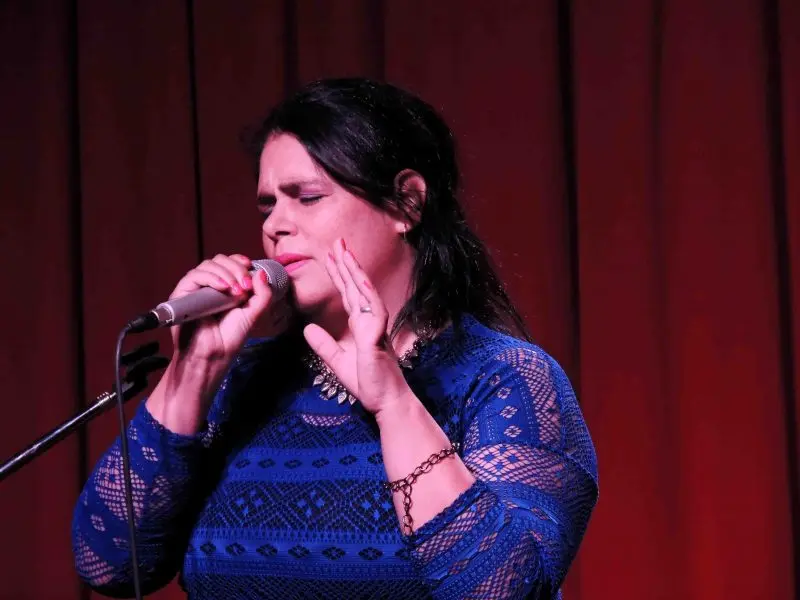 Carolina Beretti se presenta en el ciclo Viernes Varieté