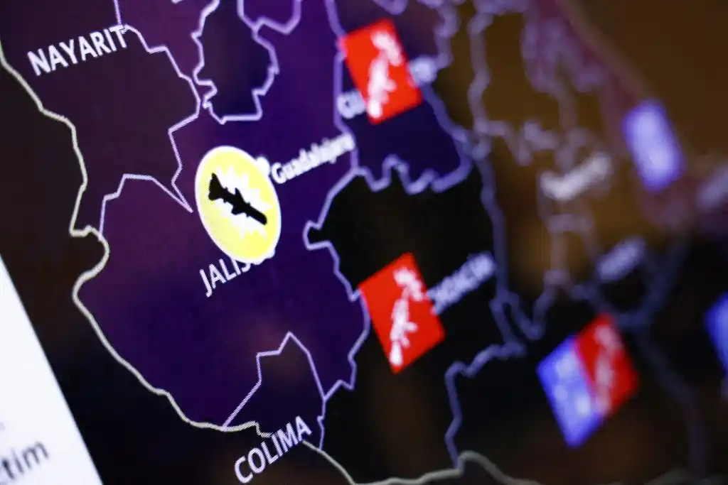 SHEINBAUM SE LE PLANTA A TRUMP: rechaza la posibilidad de acciones militares de EE.UU. contra cárteles