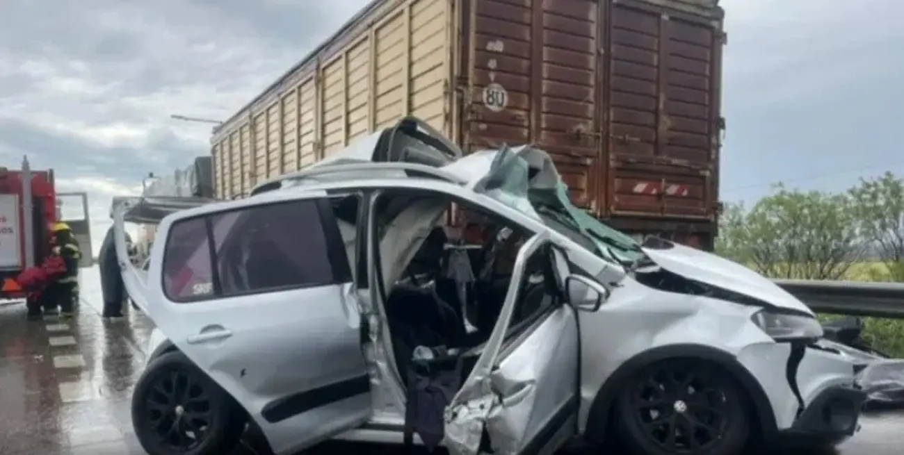 Una persona falleció en un accidente en la autopista Rosario - Córdoba