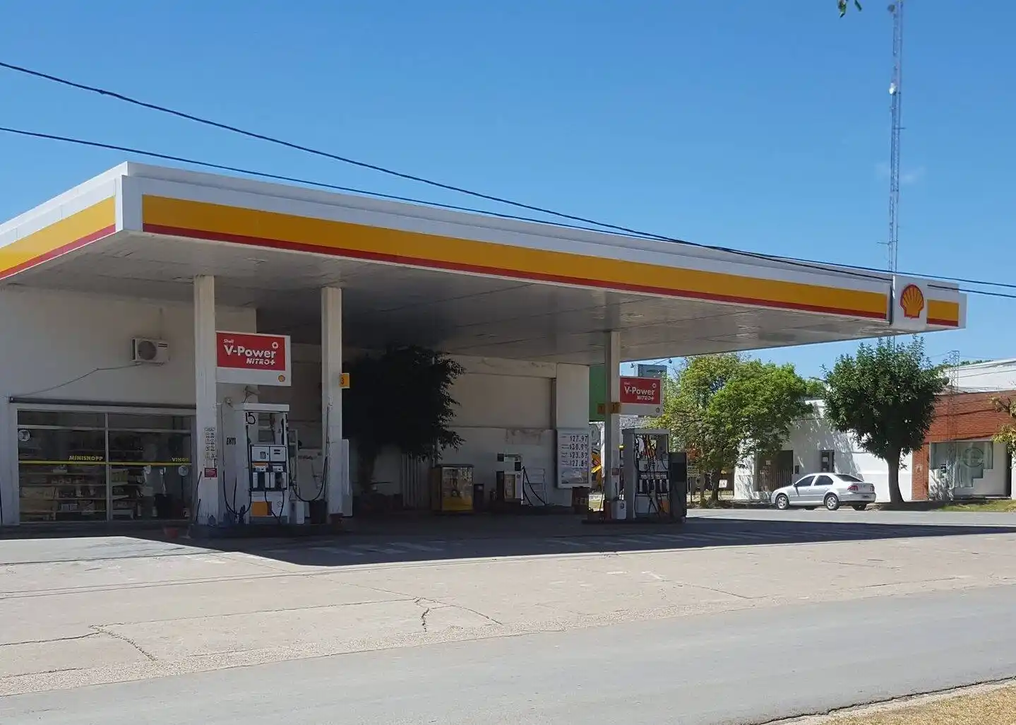 Las cadenas de estaciones de servicio Shell y Puma también actualizarán sus precios a partir de este miércoles