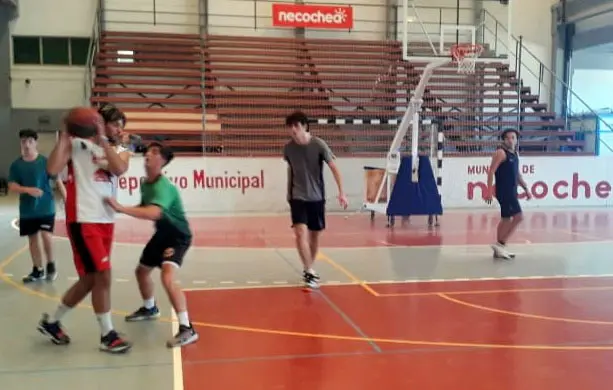 El básquetbol puso en marcha el operativo retorno