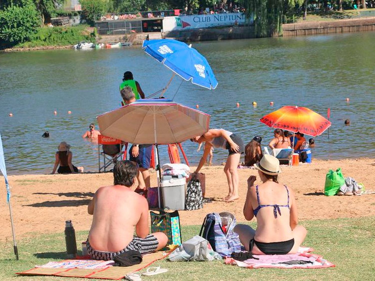 Gualeguaychú comienza la temporada 2025 con bajas reservas hoteleras