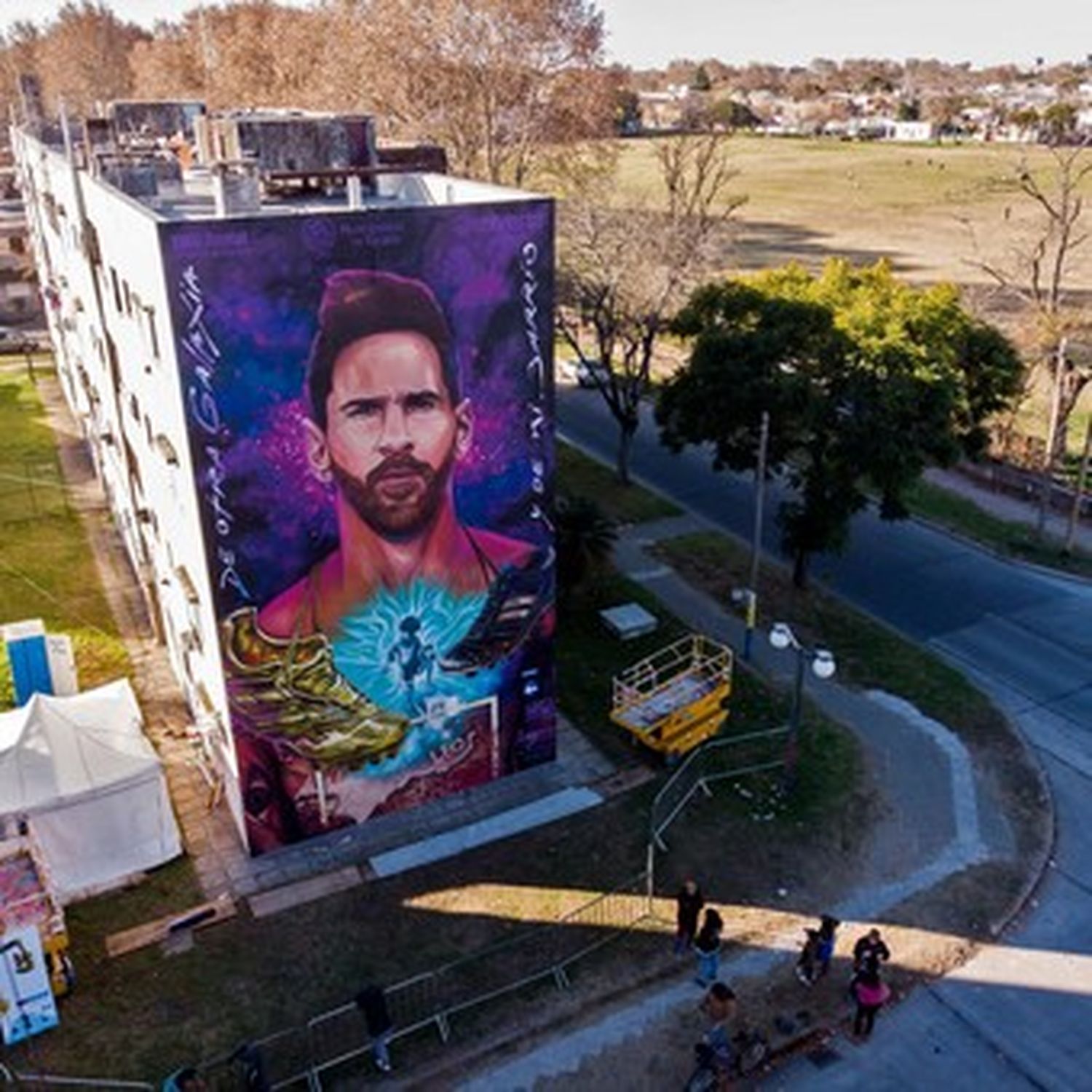 Realizarán obras en el barrio de Messi para atraer al turismo