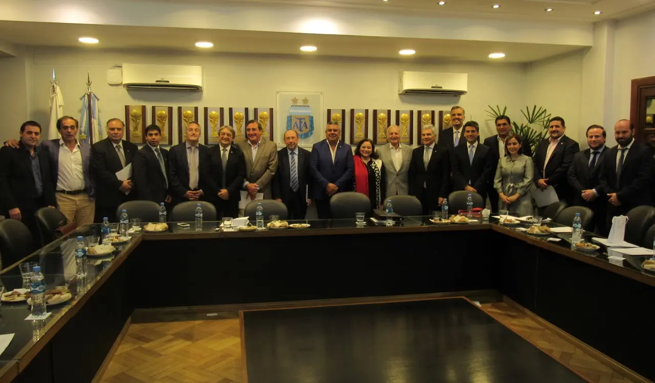 Argentina, Uruguay y Paraguay ratifican su compromiso como sede para organizar el Mundial 2030