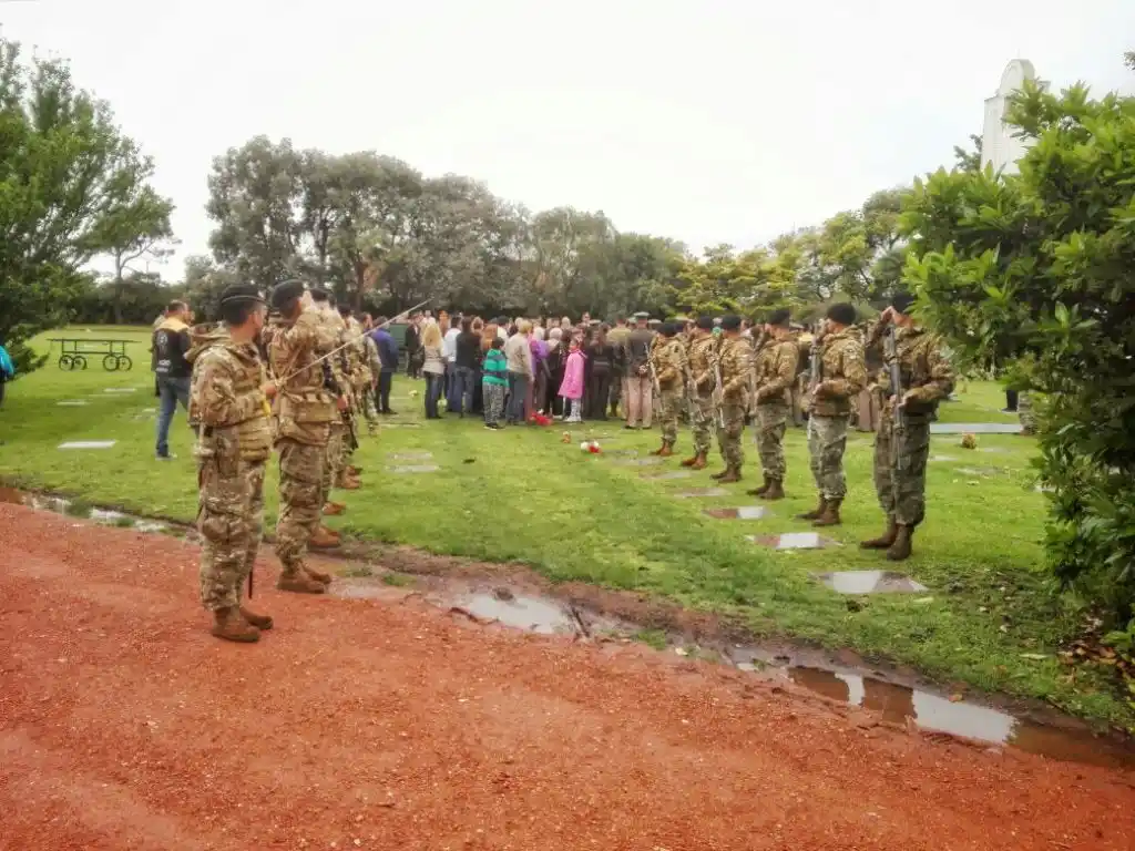 Tragedia en ejercicio militar en Azul: Último adiós al enfermero de Olavarría muerto