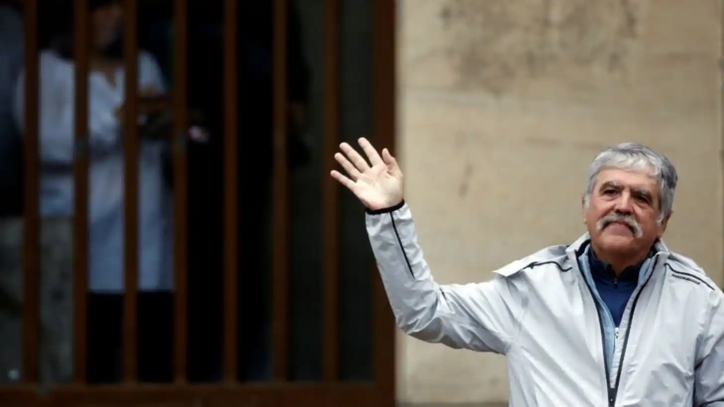  De Vido fue beneficiado con la prisión domiciliaria y ya está en su casa