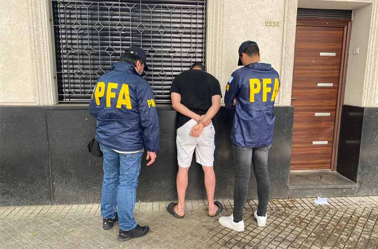 Detuvieron en pleno centro de Rosario al presunto autor del atentado contra Tribunales federales