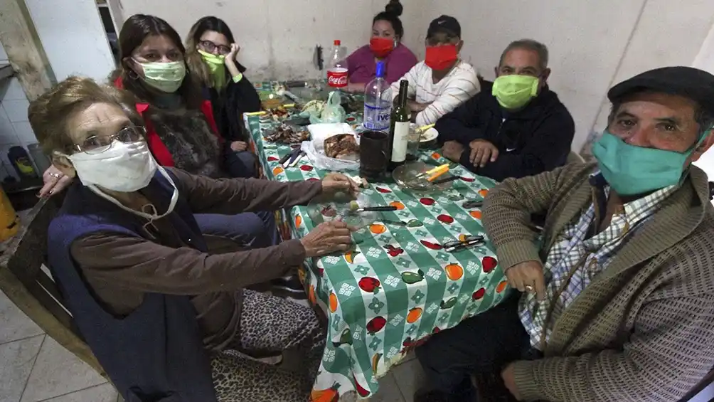 Hasta para el asado ¿hay que usar barbijo obligatorio?