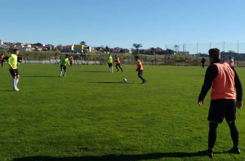 Ensayo con victoria para Aldosivi frente a Santamarina