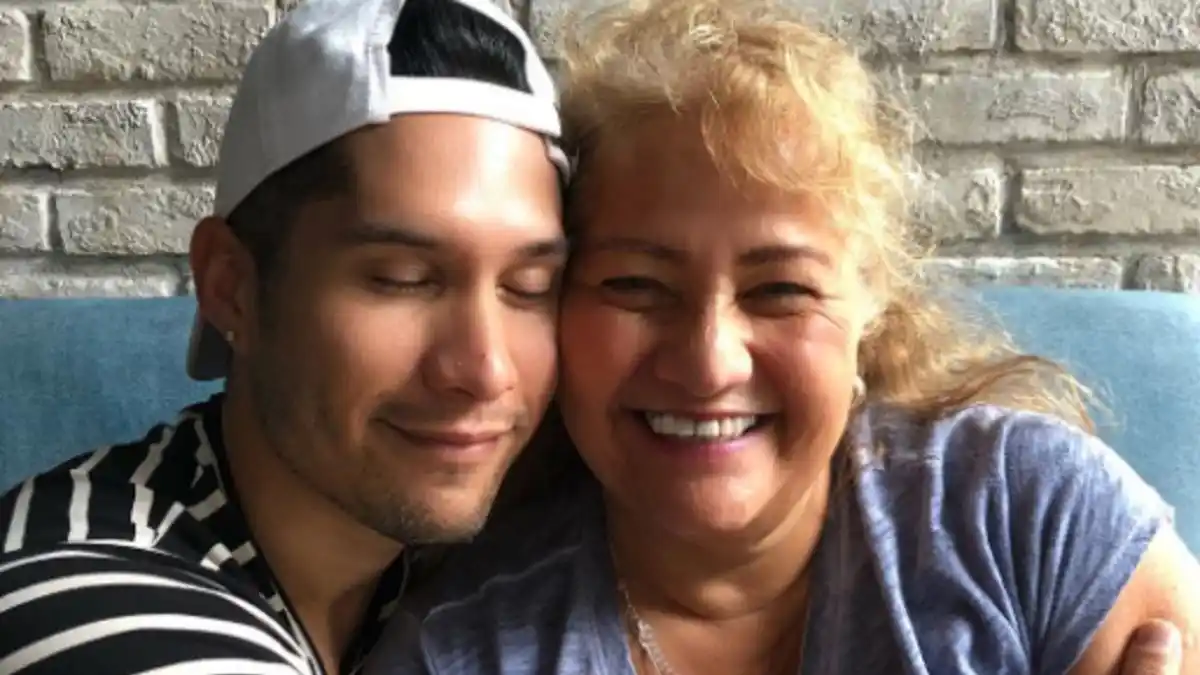 Madre de Chyno Miranda pide ayuda a Maduro ante “show mediático”  en torno a su hijo