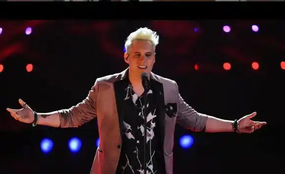 Elahim David Mounicou ya graba con Guaco