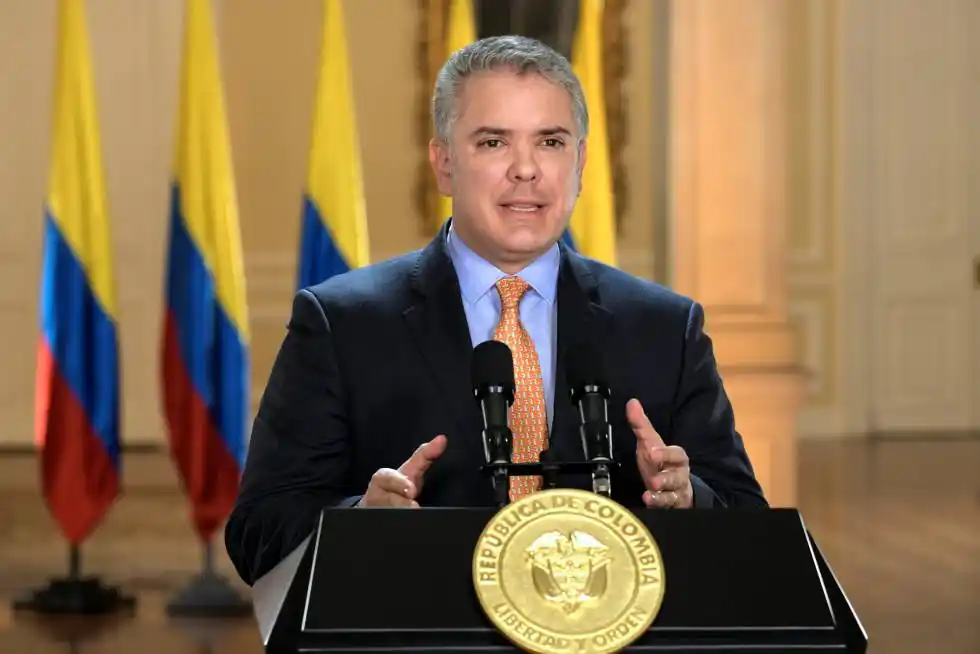 Por presuntas irregularidades en la campaña: CNE de Colombia abre investigación contra Iván Duque