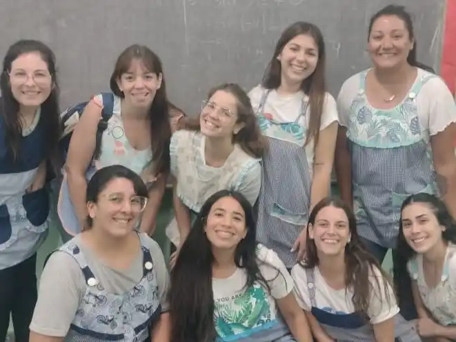 Futuras maestras jardineras impulsa el proyecto "Juega conmigo"