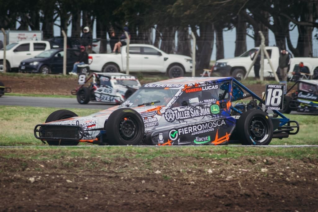 Minicross: Cernuda fue muy superior