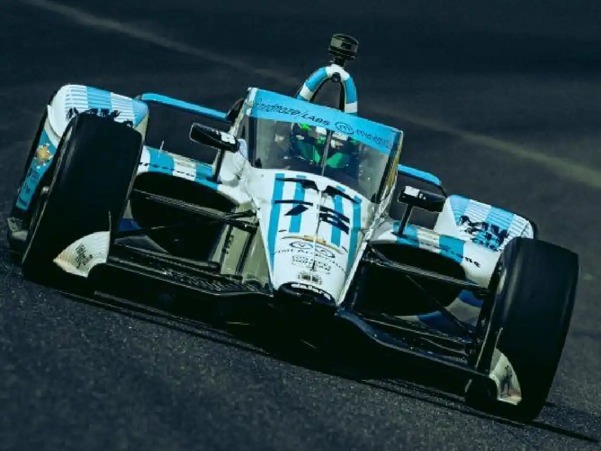 Canapino sobresale con un sexto puesto en test previo 