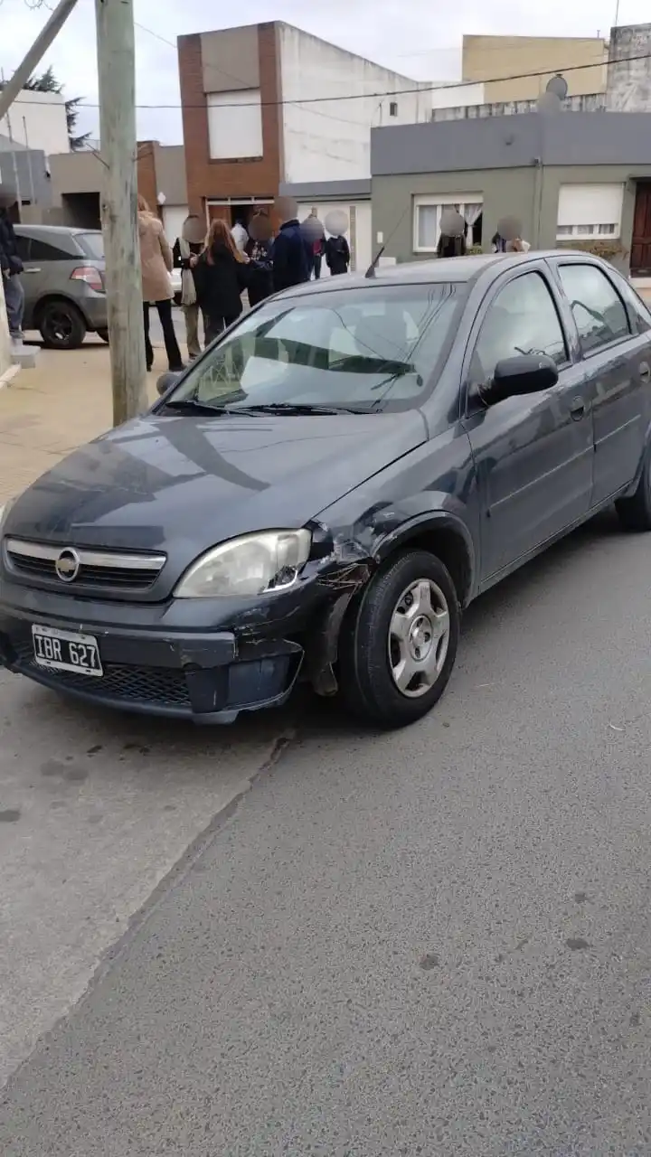 Accidente de tránsito en Roca y Pasaje 1ro. de Mayo
