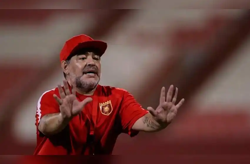 Diego Maradona podría dirigir en un club de Latinoamérica