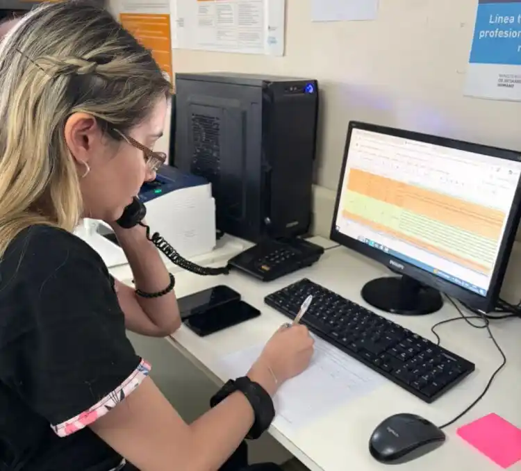 Ratifican que la línea de prevención del suicidio opera las 24 horas