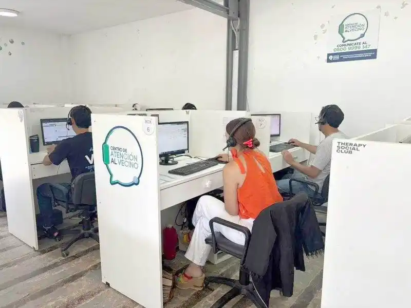 El Centro de Atención al Vecino
informó horarios durante el verano