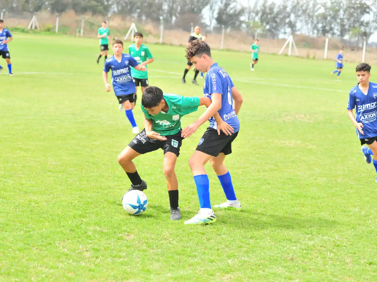 Juegan las inferiores de la zona Centro