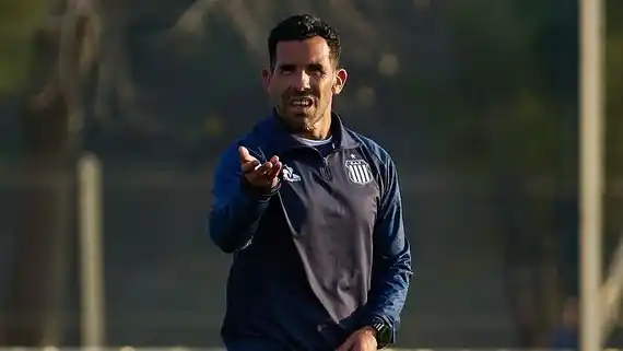 Talleres-San Lorenzo, un duelo con condimentos en Córdoba